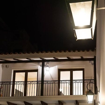 Amplio Departamento Con Excelente Ubicacion Leilighet Salta Eksteriør bilde
